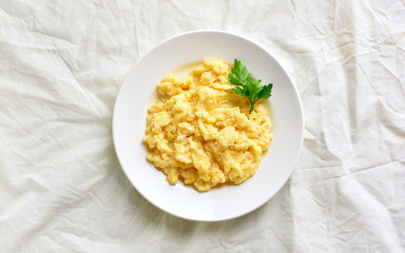 READ THIS 💡 Fluffy Scrambled Eggs